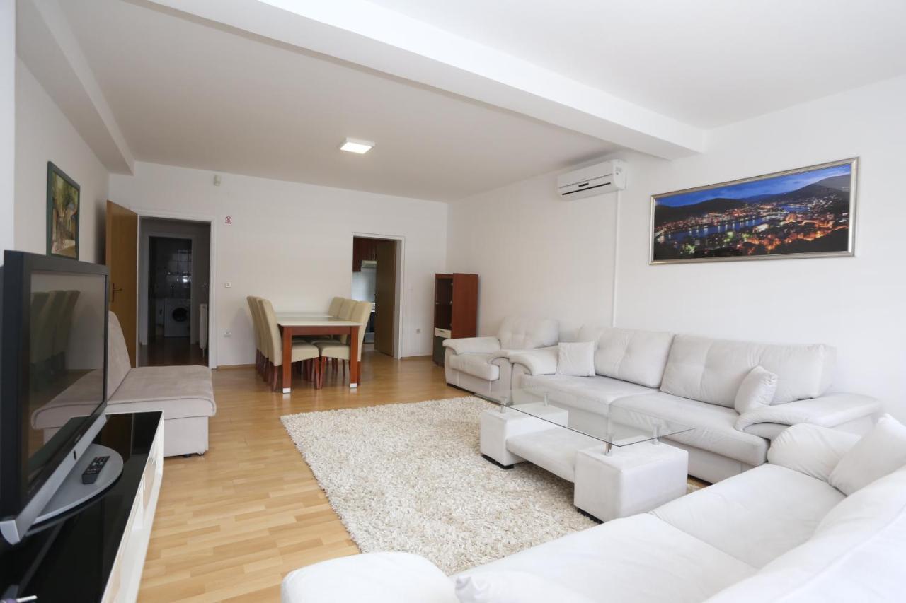 Apartmani Pejton Ilidza Sarajevo Exterior photo