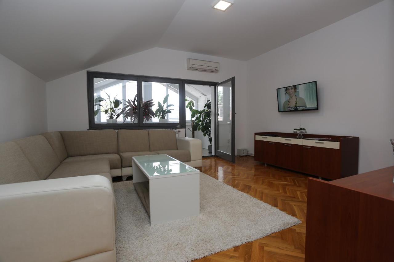 Apartmani Pejton Ilidza Sarajevo Exterior photo