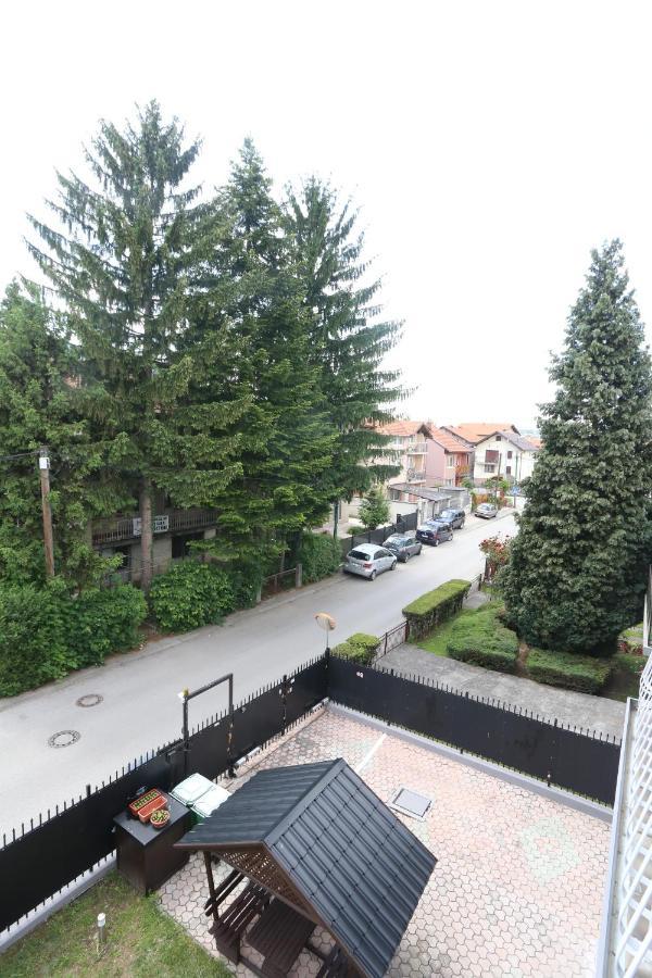 Apartmani Pejton Ilidza Sarajevo Exterior photo